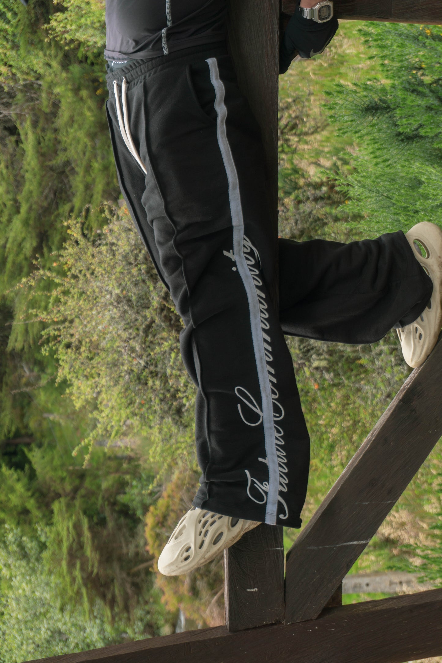 Sudadera Future Community - Negra